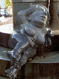 Fontanna w BH 7.jpg