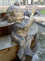 Fontanna w BH 9.jpg
