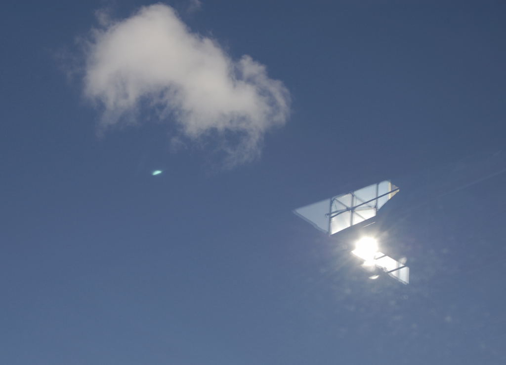 ufoufo0001ufo.JPG