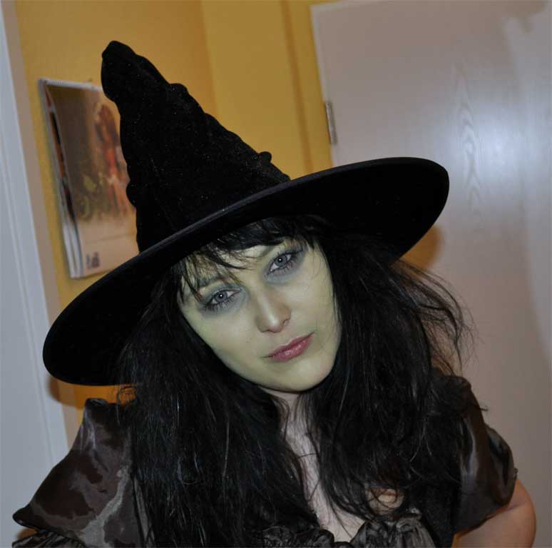 Hexe-01.jpg