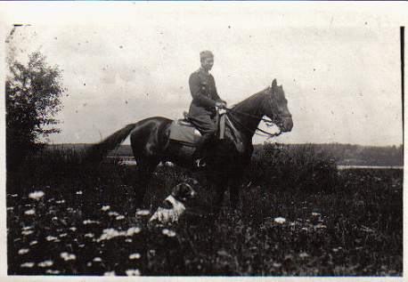 1935 dowódca por. J. Niedzielski.jpg